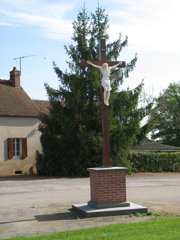 La croix de mission - Place de la bascule